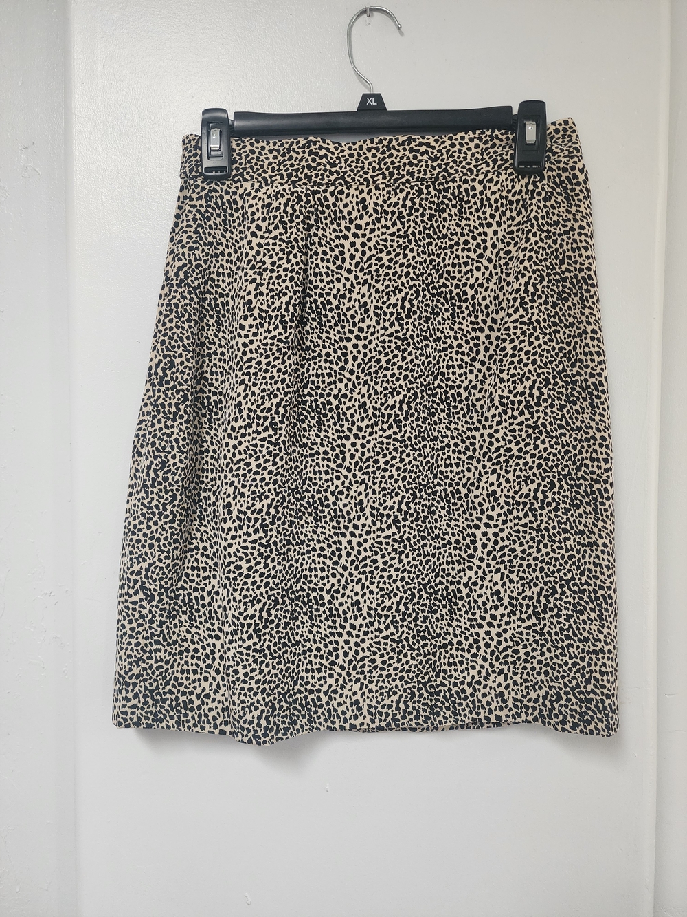 Allison Taylor Cream and Black Leopard Print Pencil Skirt 100% SILK